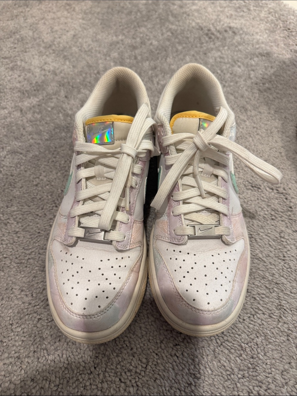 Nike Iridescent Low-Top Sneakers in White & Pastel Hues